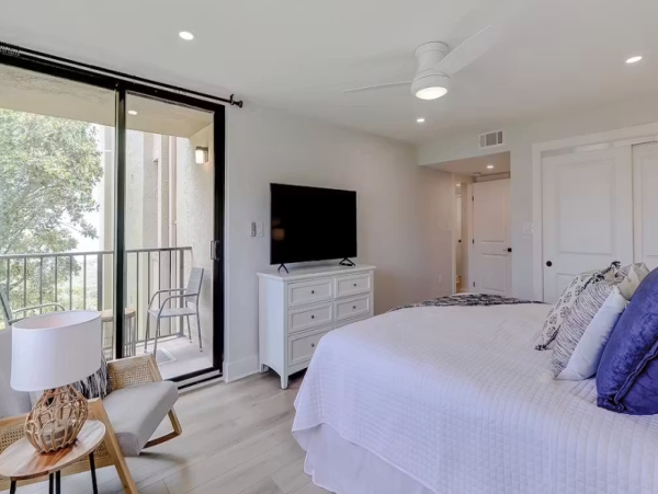 Oceanfront Condo in Hilton Head - Relaxing Beach Getaway